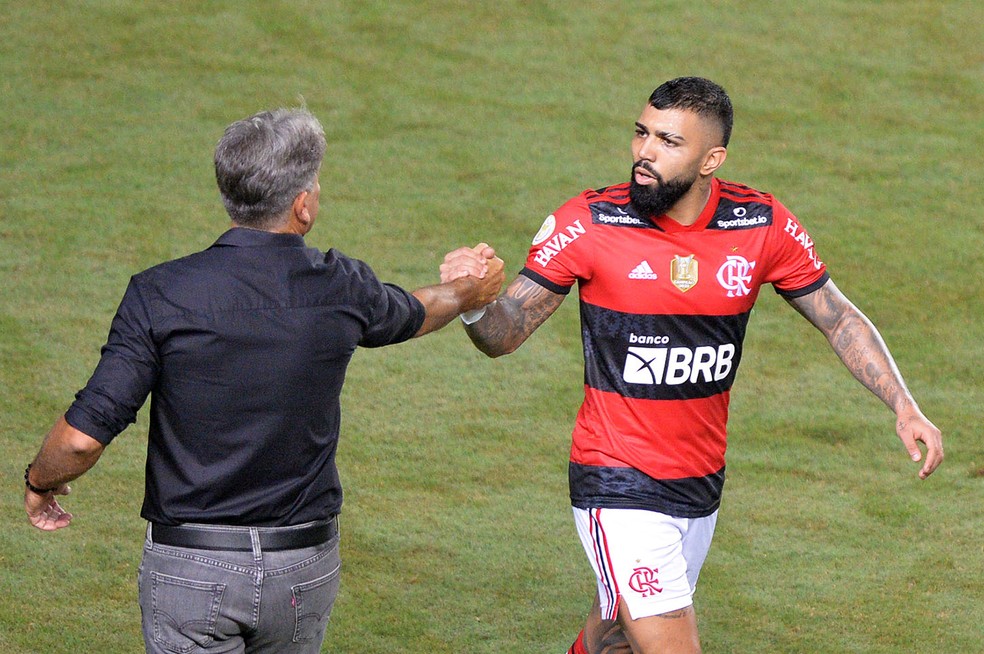 GABRIEL BARBOSA RENATO GAÚCHO BAHIA X FLAMENGO — Foto:  Walmir Cirne/AGIF