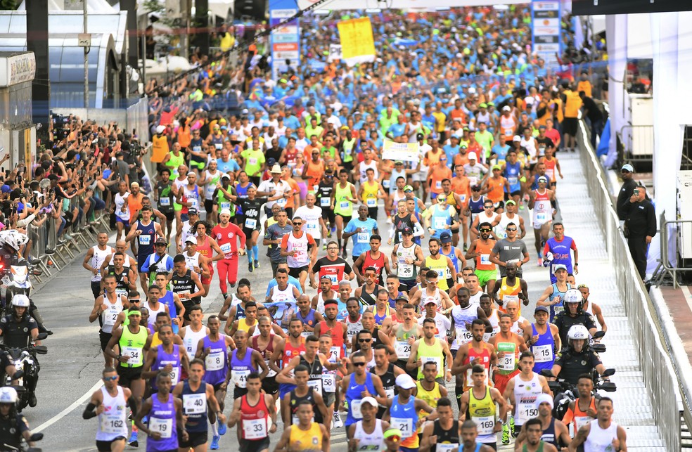 Largada da Corrida São Silvestre — Foto: Marcos Ribolli
