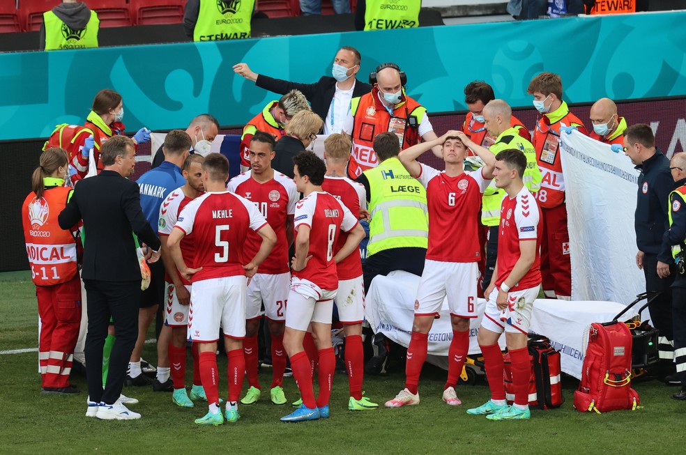 Doentes por Futebol - Eriksen nos últimos 15 jogos pela Dinamarca: 13 gols,  5 assistências. 🇩🇰