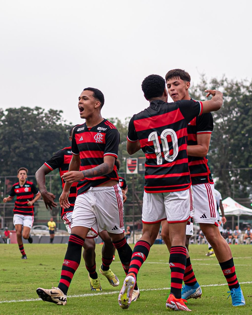 Flamengo vence Vasco no Sub-17 — Foto: Divulgação / Flamengo