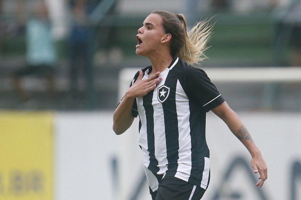 Napoli/SC é campeão da Série A2 do Brasileiro Feminino em cima do Botafogo  - NSC Total