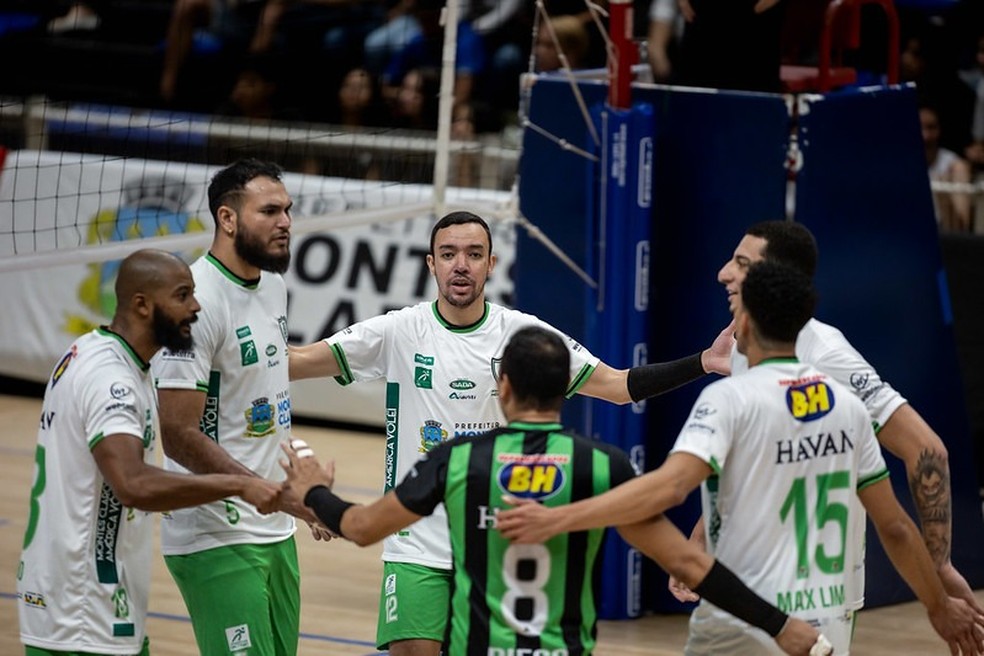 Monte Carmelo estreia no Campeonato Mineiro de Vôlei e inicia temporada  2022/2023, vôlei