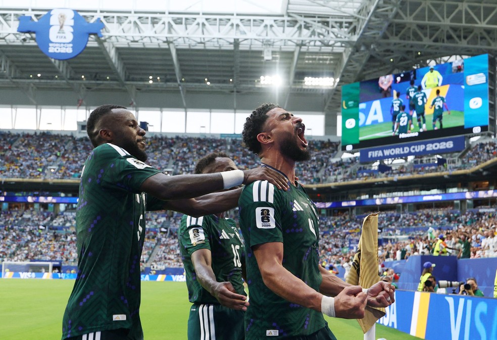 Abdulelah Al-Amri em Uruguai x Arábia Saudita