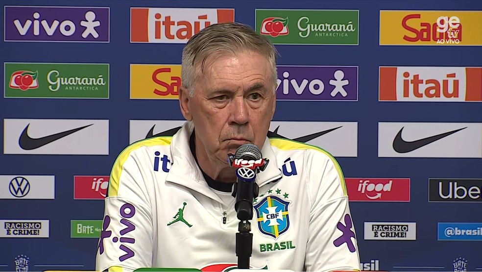 Carlo Ancelotti, t�cnico da sele��o brasileira, em entrevista coletiva � Foto: Reprodu��o