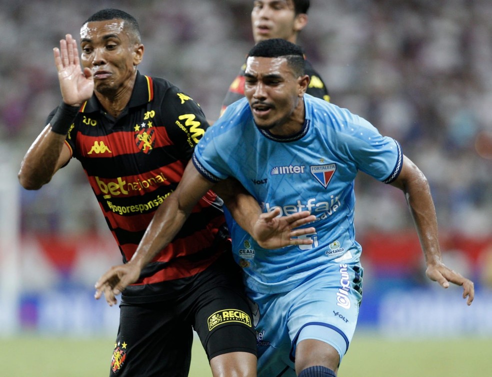 Mucuri em Fortaleza x Sport — Foto: Kid Jr./SVM