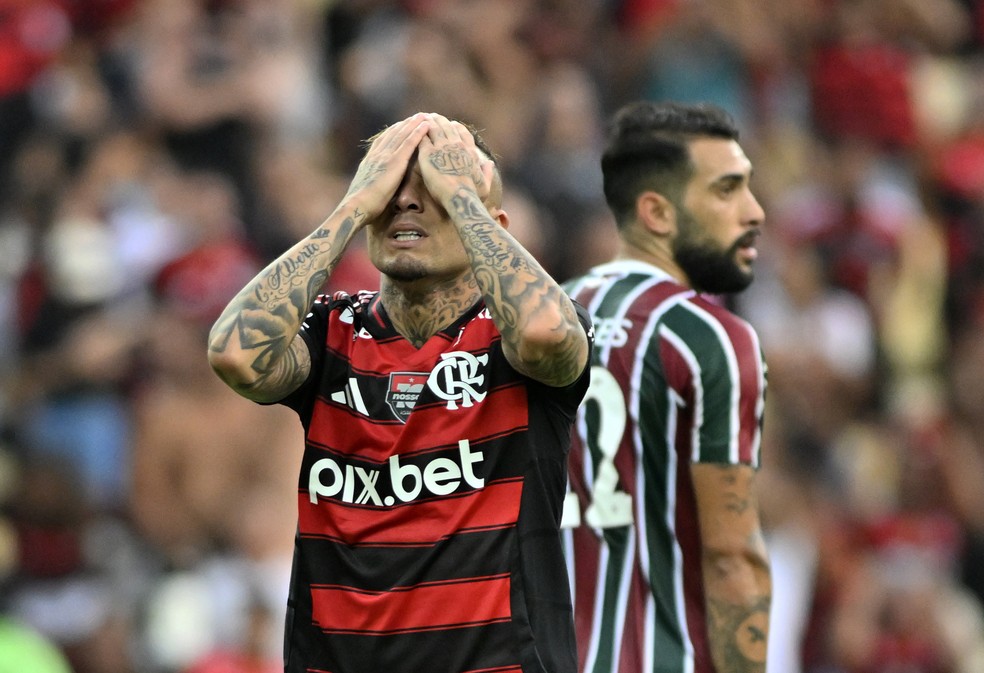 Everton Cebolinha lamenta chance perdida em Fluminense x Flamengo � Foto: Andr� Dur�o/ge