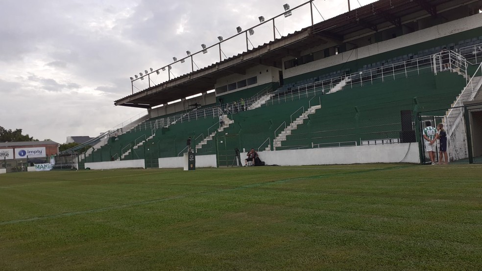 Estádio Eucaliptos, do Avenida — Foto: Alexandre Paz/RBS TV