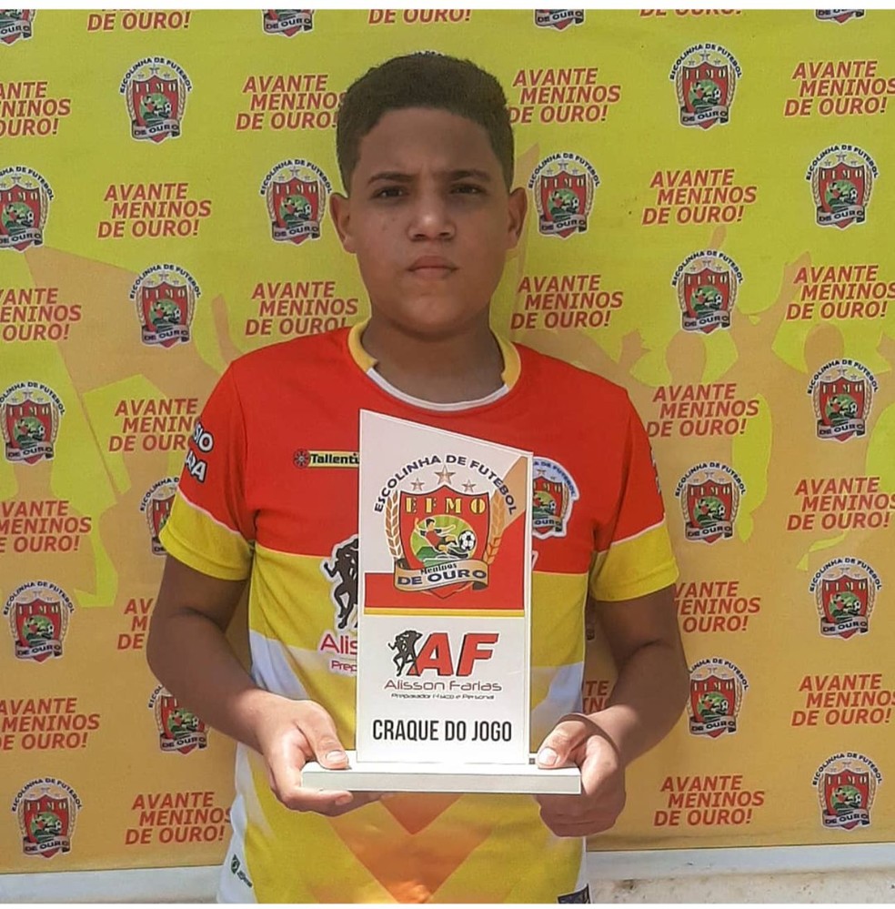 Fabrício quando jogava na escolinha de Chulapa — Foto: Aloísio Chulapa/arquivo pessoal