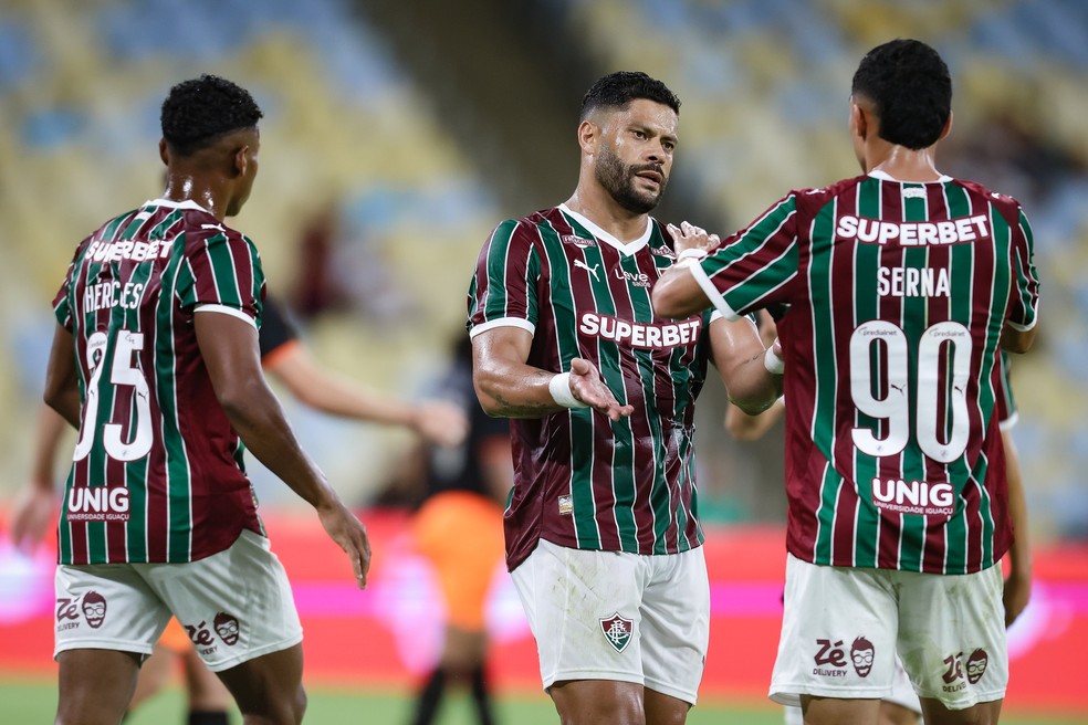 Hulk estreia com participação especial na goleada do Fluminense sobre o Nova Iguaçu