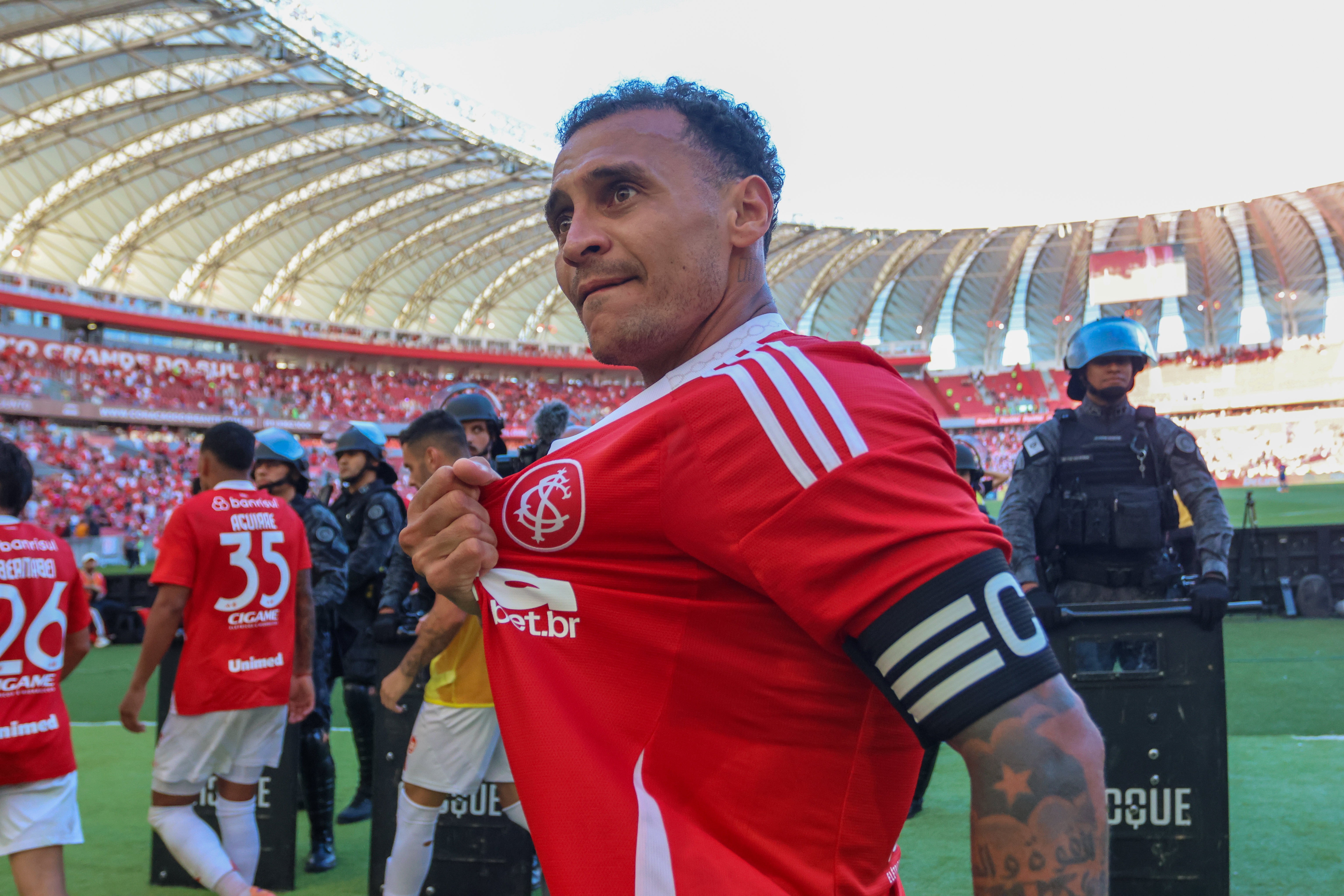 Cronologia: como a última rodada salvou Vitória e Inter da Série B | Ge