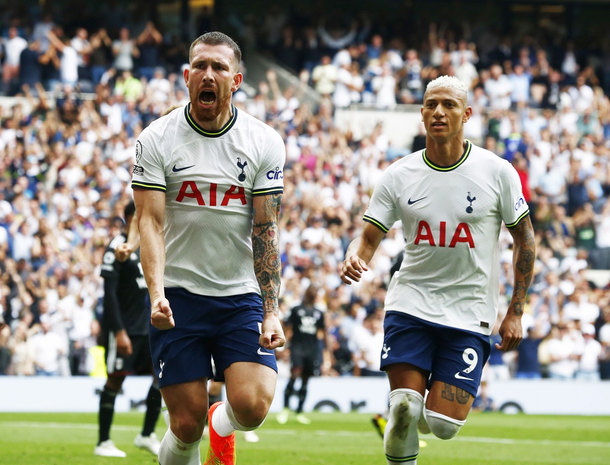 Richarlison desencanta e é o grande nome na vitória do Tottenham