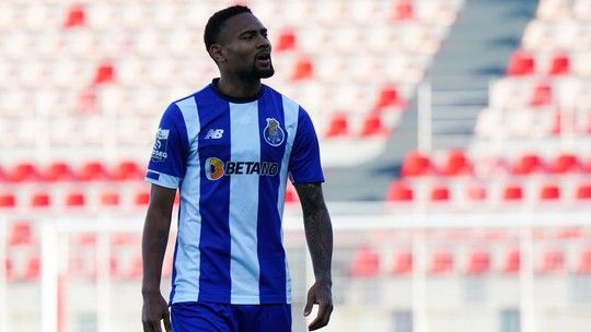 Ex-Flamengo faz comentário polêmico sobre Porto: "Não f... nem sai de cima"