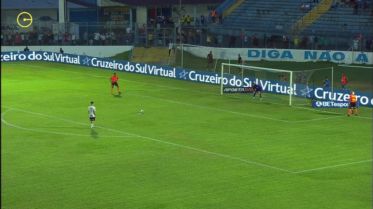escala-o-moscardo-tem-tor-o-no-tornozelo-e-desfalca-o-corinthians