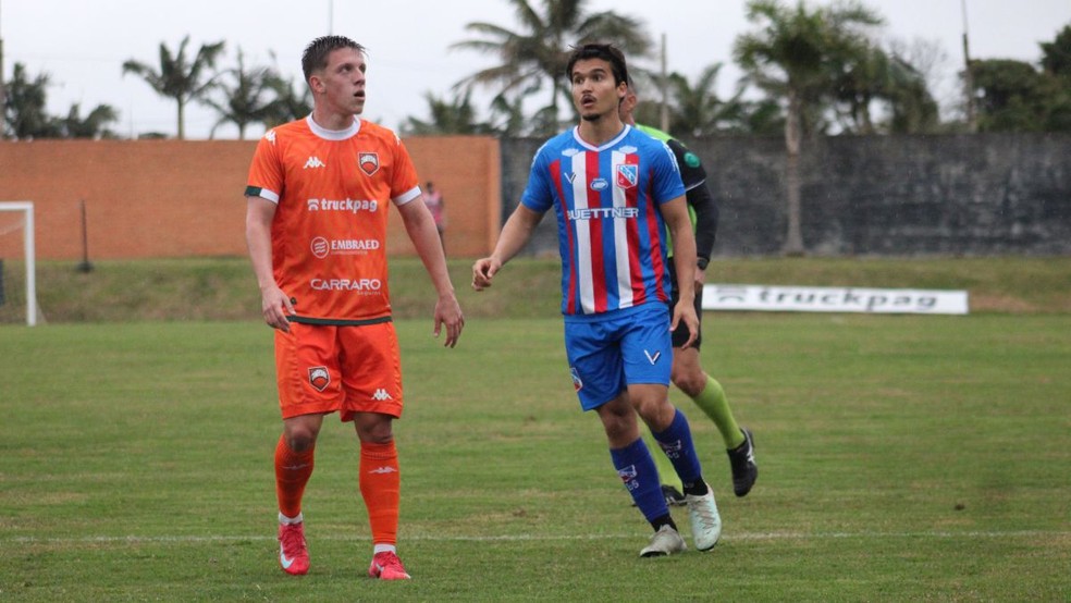Carlos Renaux e Cambori empatam no primeiro jogo — Foto: Gleison Ferraz/Agncia mais Impacto