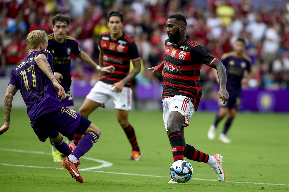 Gerson e Pedro em Orlando x Flamengo � Foto: Marcelo Cortes/Flamengo