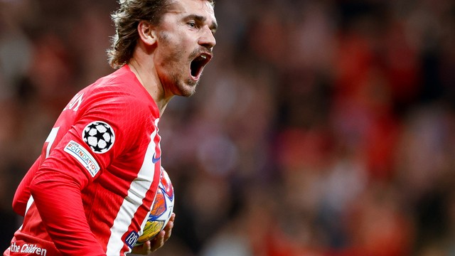 Griezmann comemora o gol marcado pelo Atlético de Madrid contra a Inter de Milão