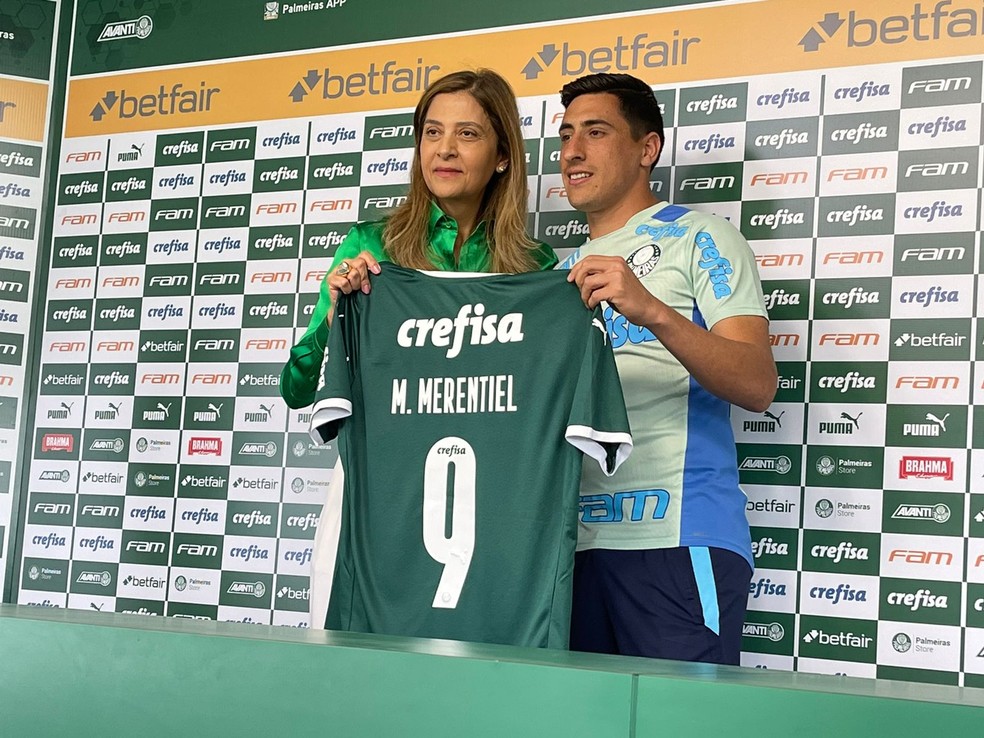 Palmeiras apresenta atacantes López e Merentiel na Academia de Futebol –  Palmeiras
