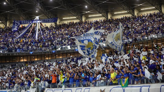 Cruzeiro estabelece recorde de público no novo Mineirão - Foto: (Gilson Lobo/AGIF)