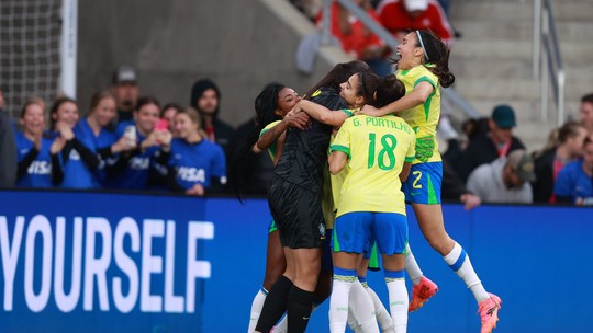 Lorena pega tudo, e Brasil vence Japão nos pênaltis - Foto: (Lívia Villas Boas / CBF)