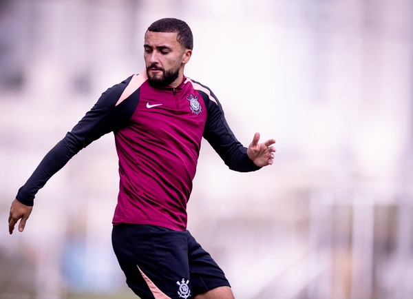 Labyad compara futebol de Marrocos ao do Brasil e se derrete pela Fiel.