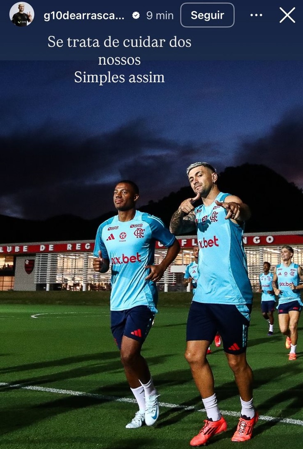 Arrascaeta posta foto com De la Cruz no Flamengo após divulgação de mensagem de Runco — Foto: Reprodução/Instagram