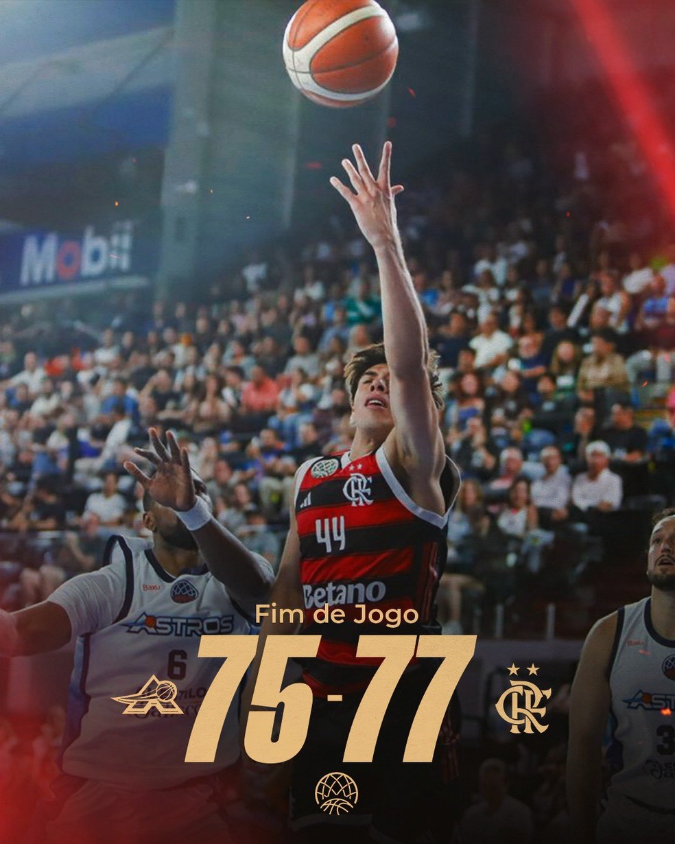 Negrete no lance da vitória do Flamengo sobre os Astros de Jalisco — Foto: Divulgação / Flamengo