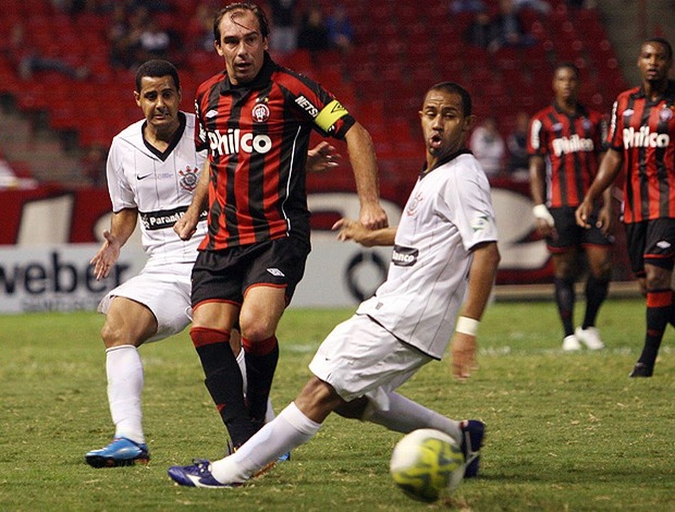 JMalucelli chegou a se transformar em Corinthians Paranaense — Foto: Robertson Luz/Agência Estado