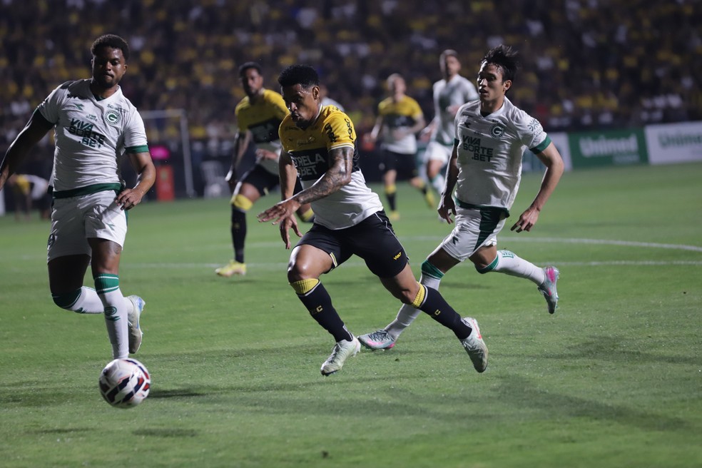 Criciúma x Goiás - Série B do Brasileiro — Foto: Celso da Luz/CEC