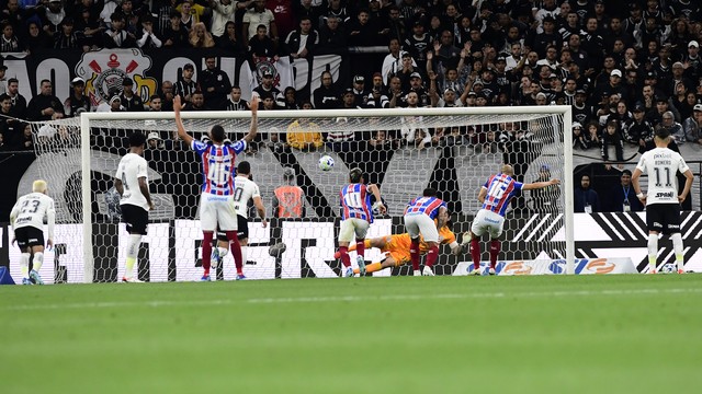 Corinthians x Bahia, gol de Thaciano