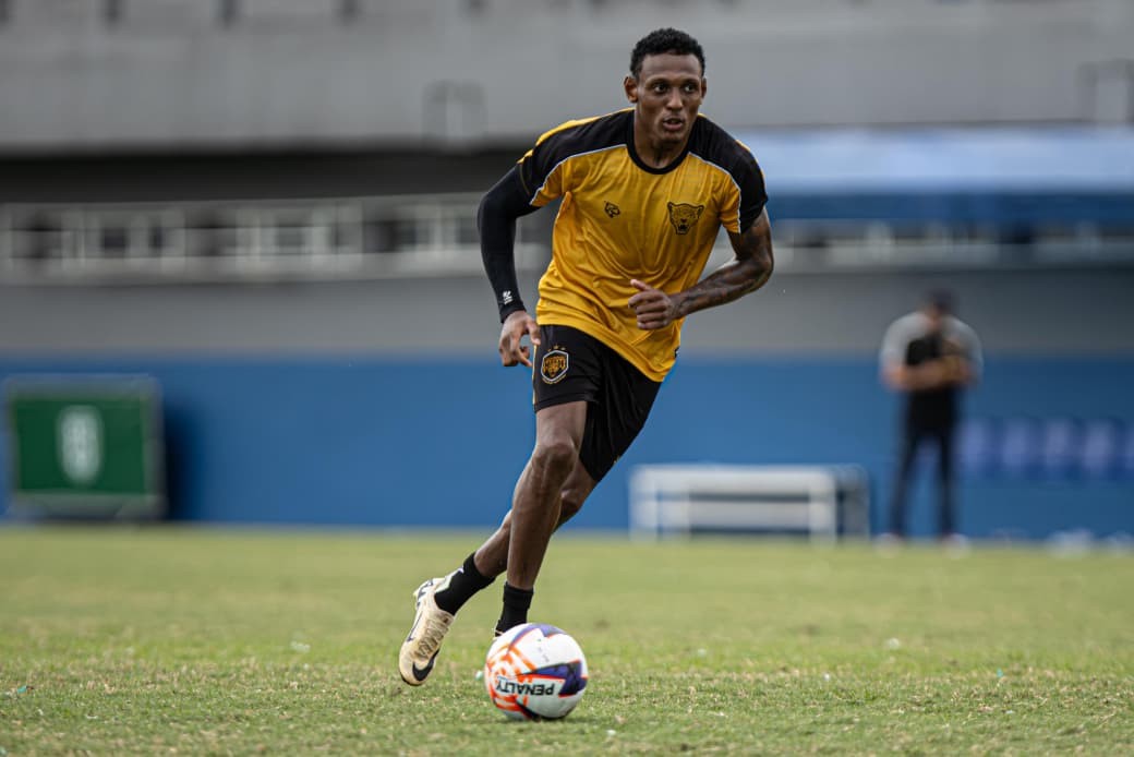 Cipriano celebra gols e fase do Amazonas na Série C: "Sabemos que podemos chegar muito longe"