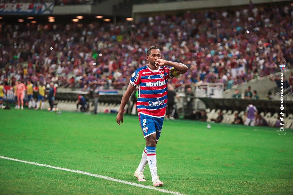 Fortaleza, Atlético-MG, Tinga — Foto: Leonardo Moreira / Fortaleza EC