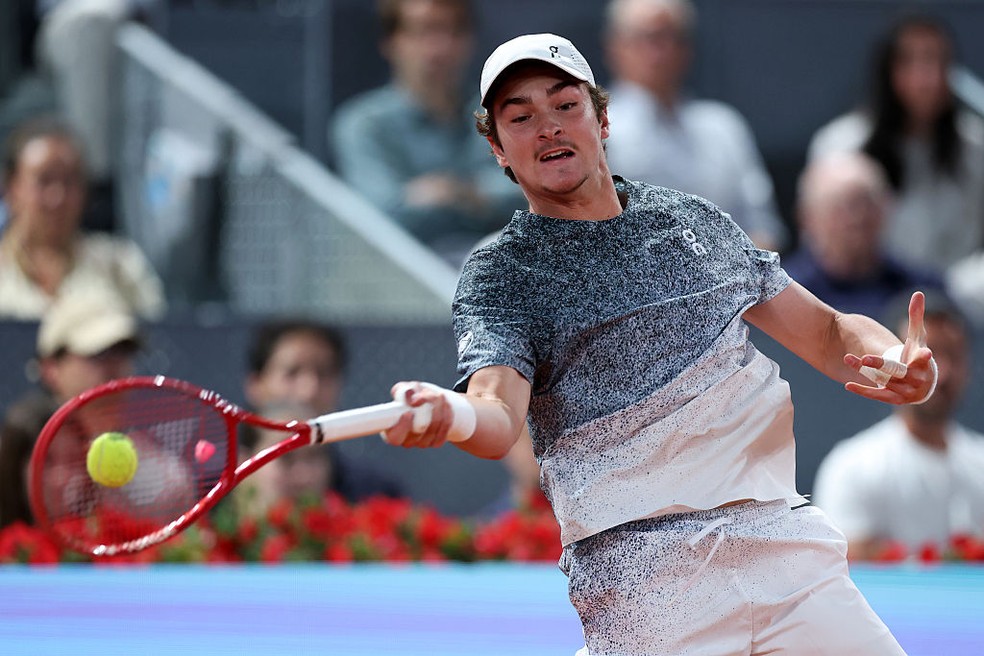João Fonseca estreia em Roma contra sérvio — Foto: Getty Images