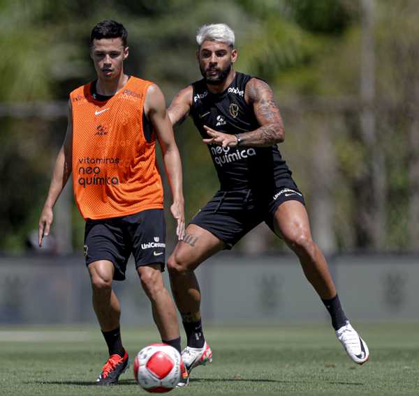 Pré-temporada do Corinthians: elenco treina em dois períodos e passa por nova bateria de exames