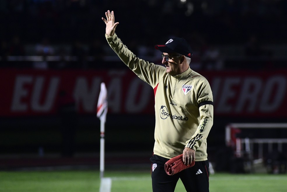 São Paulo x Corinthians, técnico Dorival Junior — Foto: Marcos Ribolli