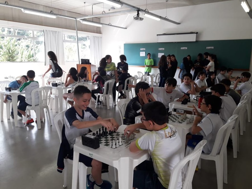 Paraenses disputam torneio de xadrez em Florianópolis