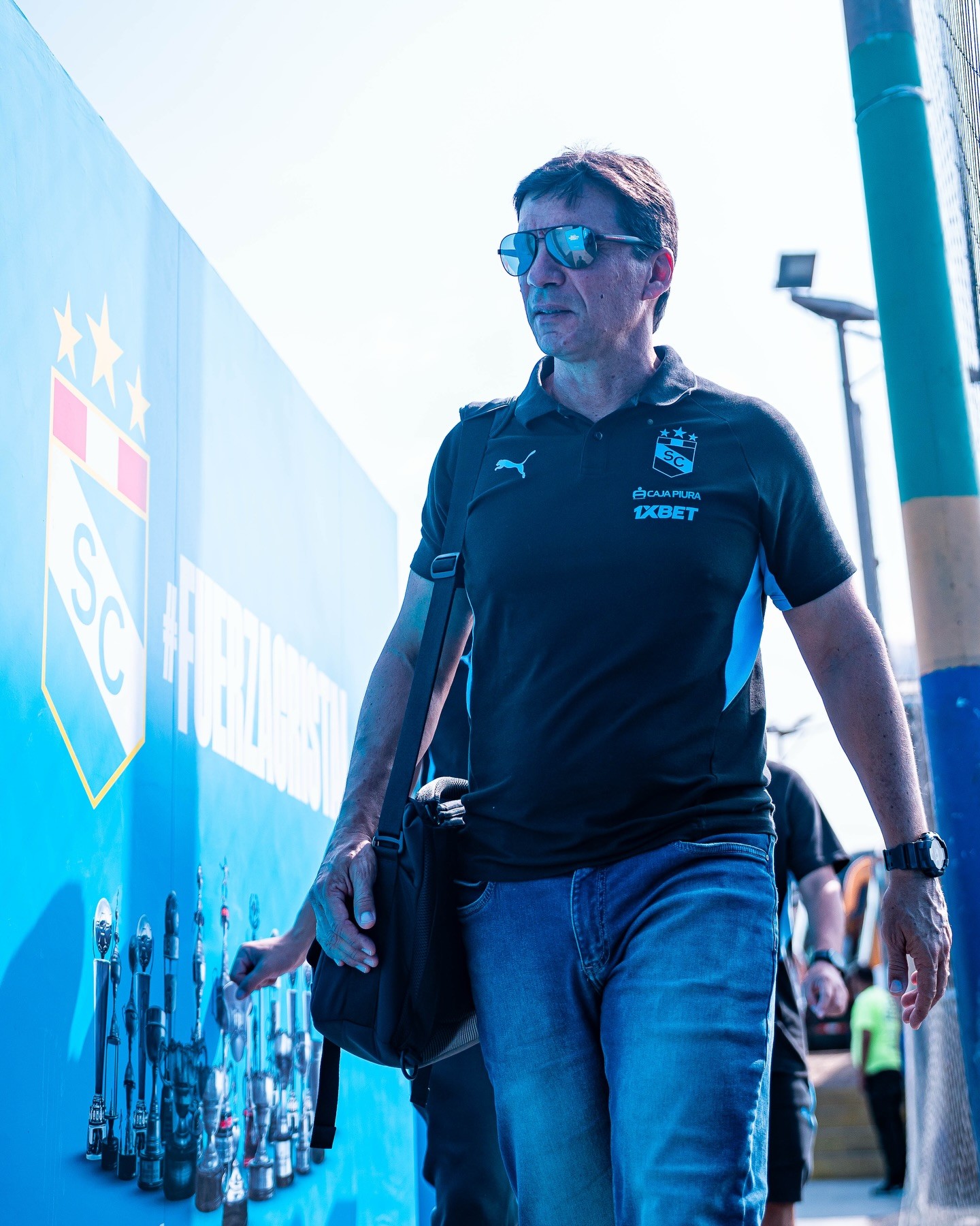 Zé Ricardo revela segredos dos clássicos entre Vasco e Flamengo e exalta o Palmeiras como força global