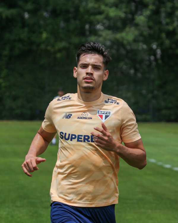 Bobadilla e Patryck se juntam aos treinos com elenco do São Paulo