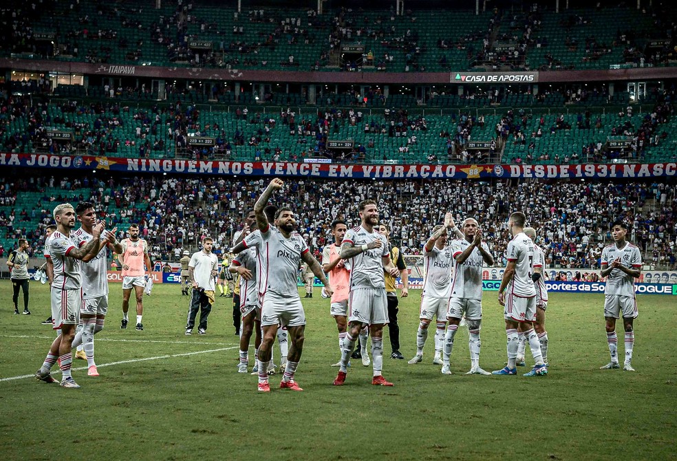 Time do Flamengo comemora vitória contra o Bahia — Foto: Jhony Pinho/AGIF