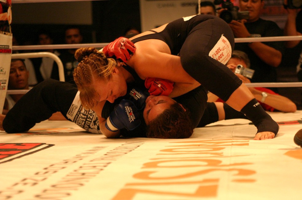 Ele por elas: Mestre Paraná, o pioneiro do MMA feminino no Brasil