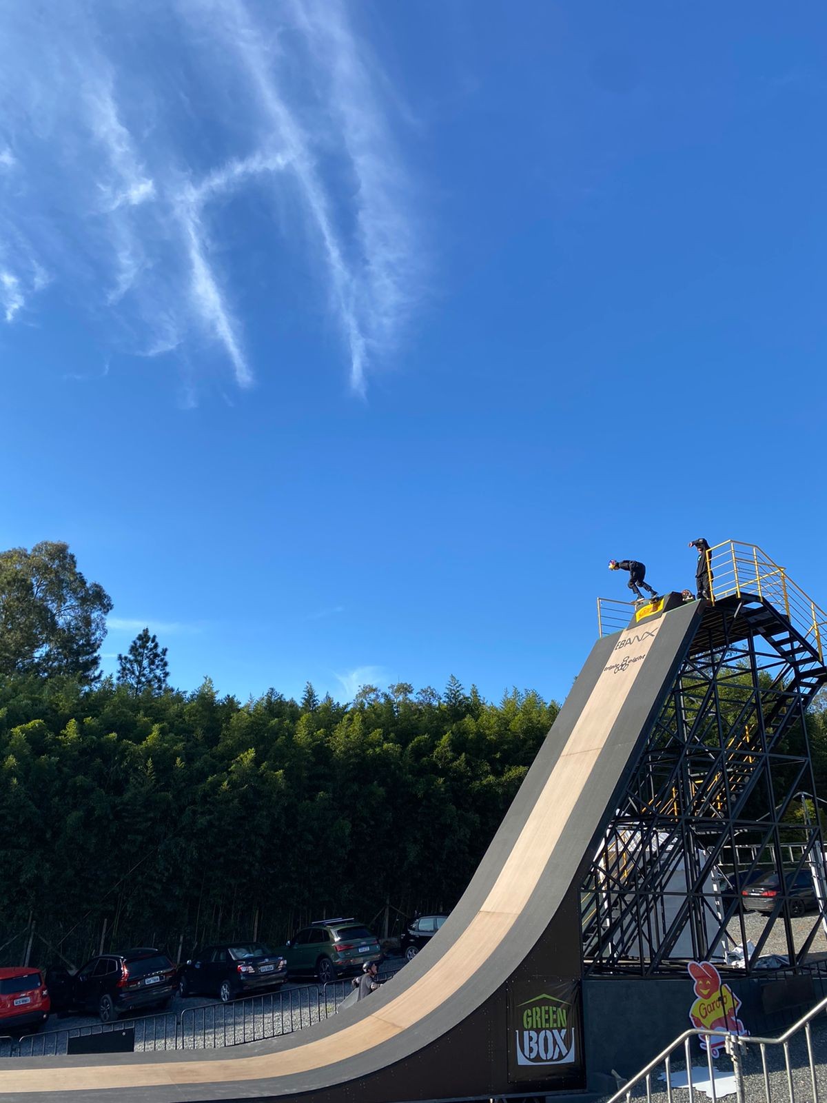 Fermada jinsiy aloqada bolgan ayollar