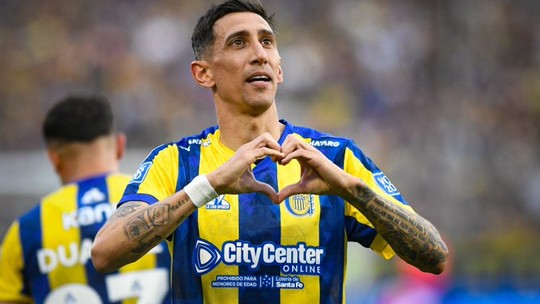 Di María faz gol olímpico em empate do Rosario Central com o Boca Juniors - Ídolo brilha em mais um clássico, após marcar de falta na vitória sobre o Newell's