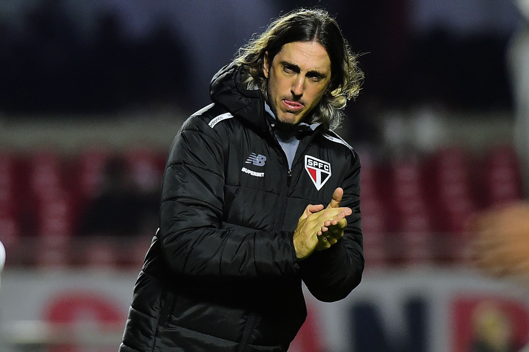Fluminense encaminha acerto com Luís Zubeldía