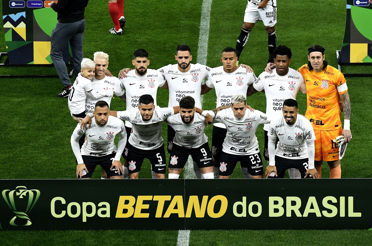 Cássio pega mais um pênalti, amplia recorde e salva o Corinthians pela  quarta vez no ano – Jornal