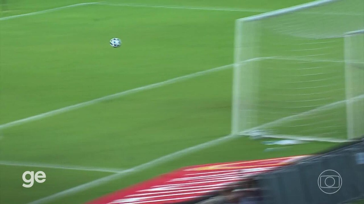 Mayke como ponta? Entenda a mudança tática de Abel na goleada do Palmeiras