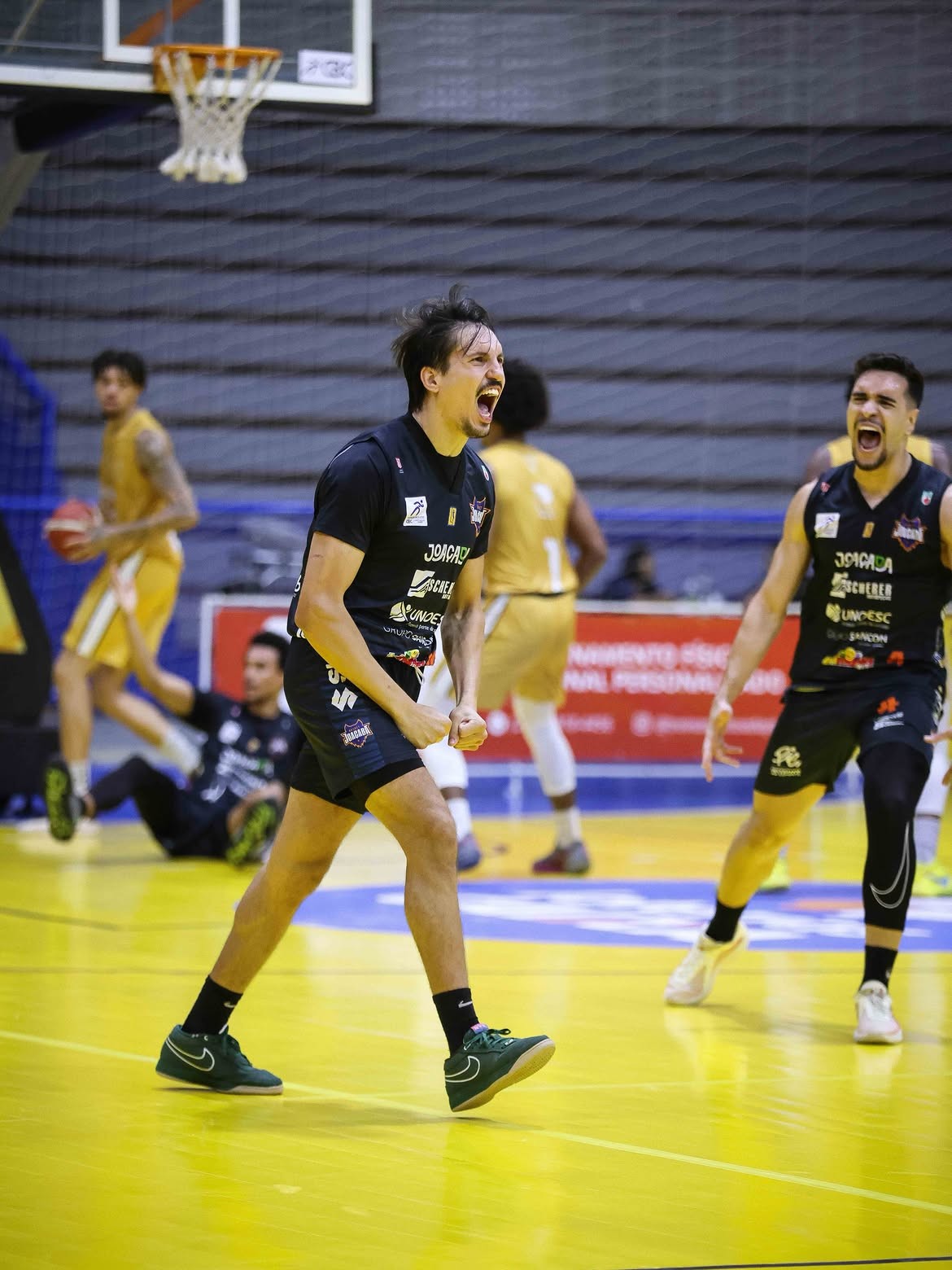 Basket Joaçaba e Dinâmica São José vencem em rodada dupla do Catarinense de Basquete