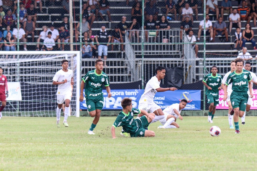 Palmeiras venceu o Santos nas quartas de final da Copinha de Votorantim — Foto: Matheus Garcia / Prefeitura de Votorantim