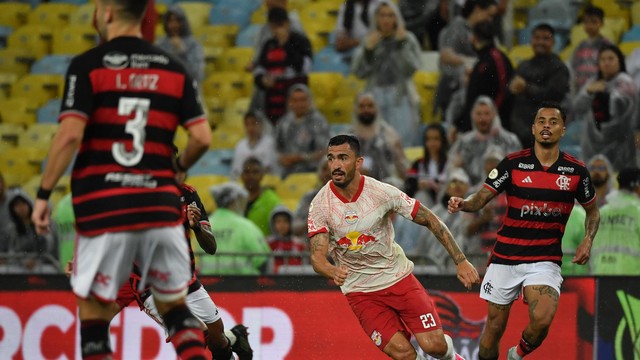 Raul em Flamengo x Red Bull Bragantino