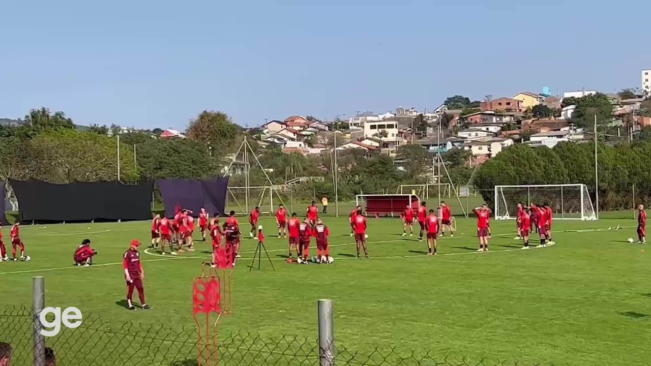 Veja imagens do treino do Inter no CTroleta fire blazeAlvorada