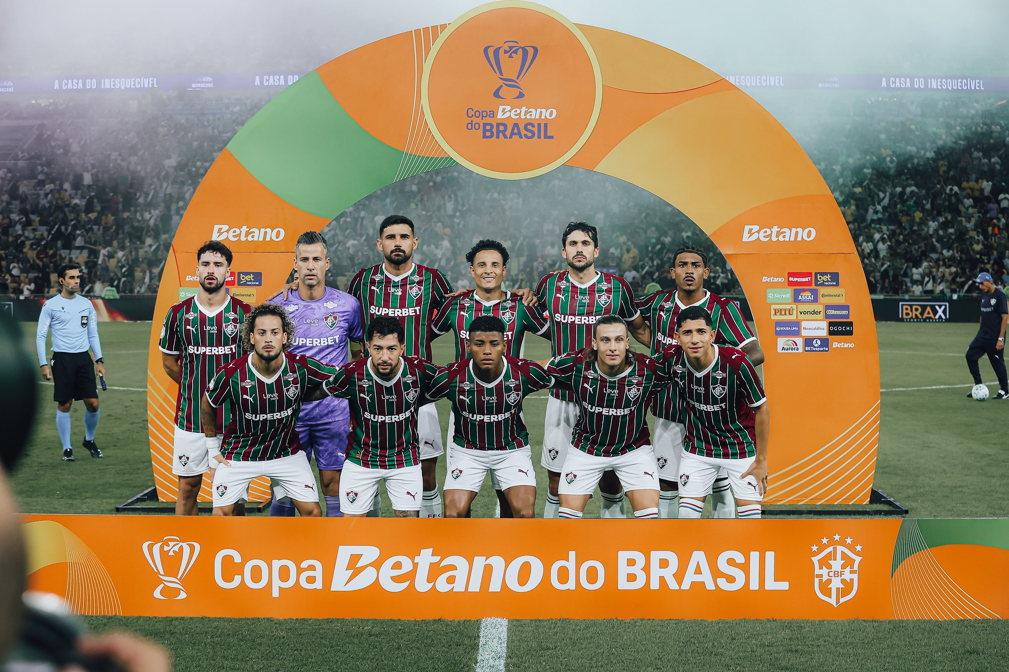 Fluminense é eliminado da Copa do Brasil pelo Vasco e vive crise técnica