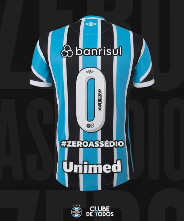 Grêmio combate assédio no Carnaval 2024 com camisa zero no jogador.